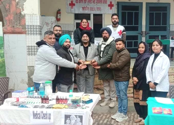 ਛੋਟੇ ਸਾਹਿਬਜ਼ਾਦੇ ਅਤੇ ਮਾਤਾ ਗੁਜਰ ਕੌਰ ਜੀ ਦੀ ਸ਼ਹੀਦੀ ਨੂੰ ਸਮਰਪਿਤ ਮੁਫ਼ਤ ਮੈਡੀਕਲ ਜਾਂਚ ਕੈਂਪ ਲਗਾਇਆ